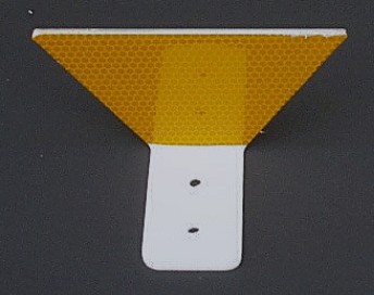 Wenzel Cade Reflectors, Model 750, Type II Base, Amber